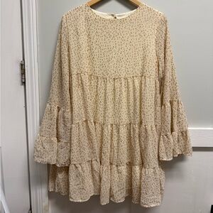 Elegant Cream Tiered Women's Dress